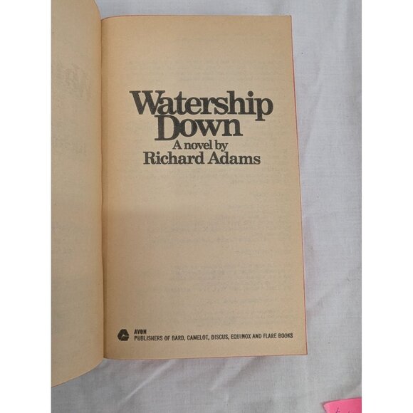Watership Down A Novel By Richard Adams Paperback Avon Books 1975 - Picture 4 of 6
